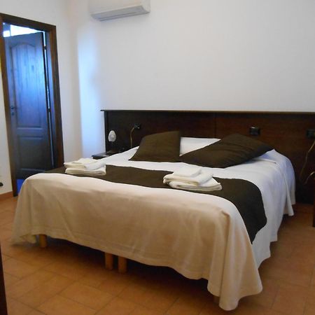 Bed & Breakfast Giardini Di Marzo Lecce Dış mekan fotoğraf