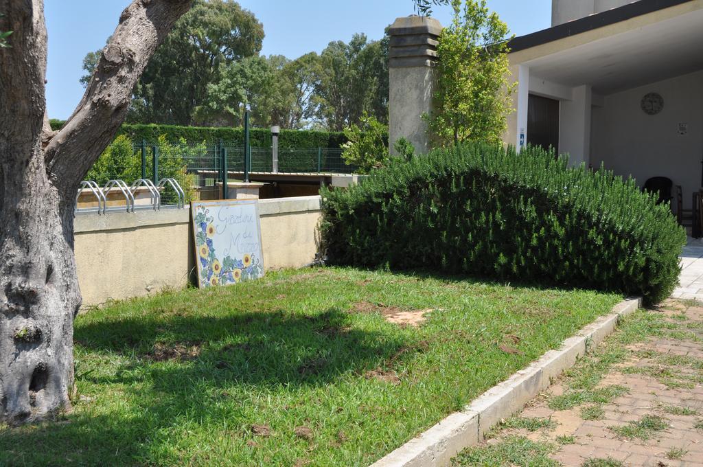 Bed & Breakfast Giardini Di Marzo Lecce Dış mekan fotoğraf