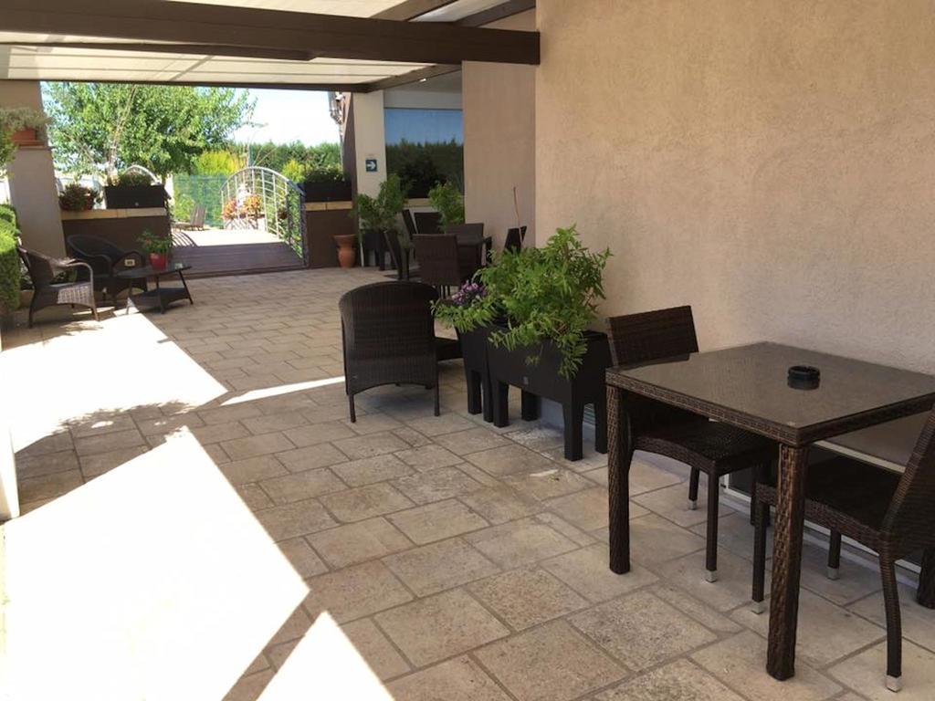 Bed & Breakfast Giardini Di Marzo Lecce Dış mekan fotoğraf