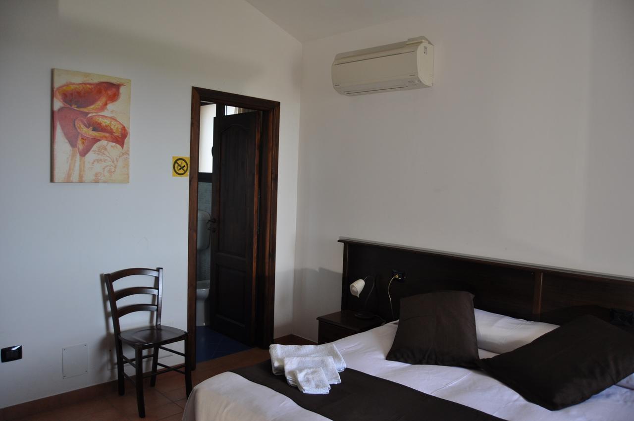 Bed & Breakfast Giardini Di Marzo Lecce Dış mekan fotoğraf